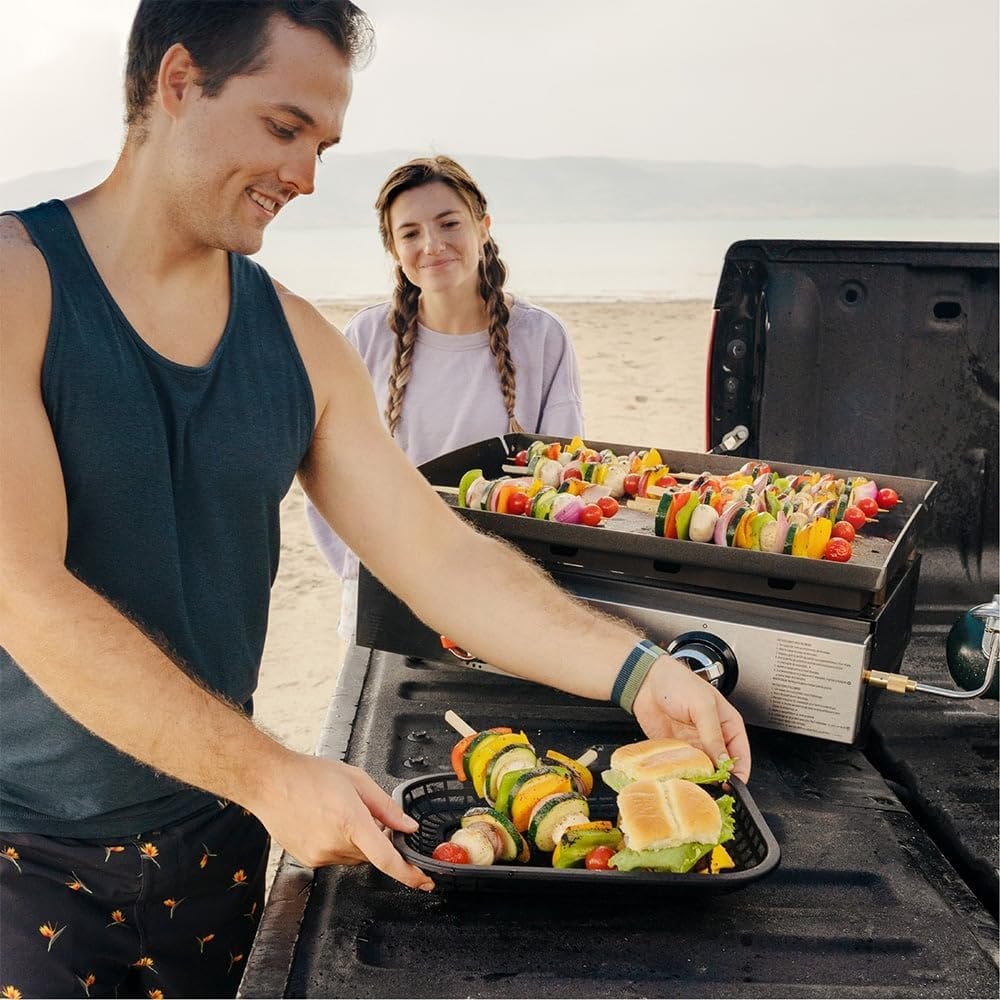 Blackstone On The Go 22″ Omnivore Griddle RV-Ready Package review