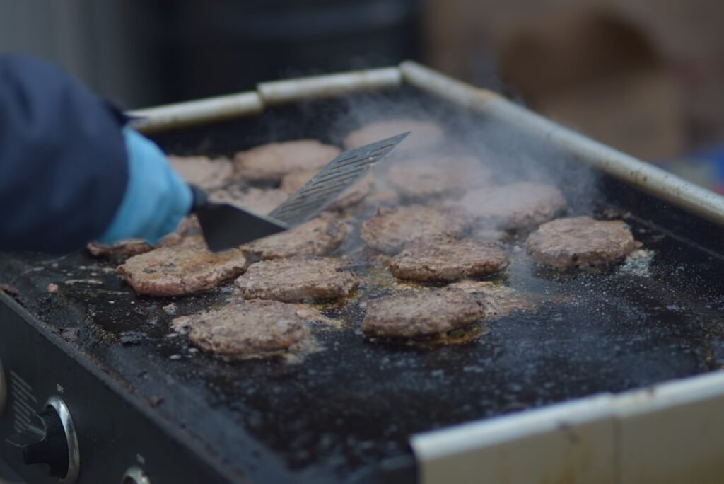Mastering the Flat Top Griddle Grill: Tips and Techniques