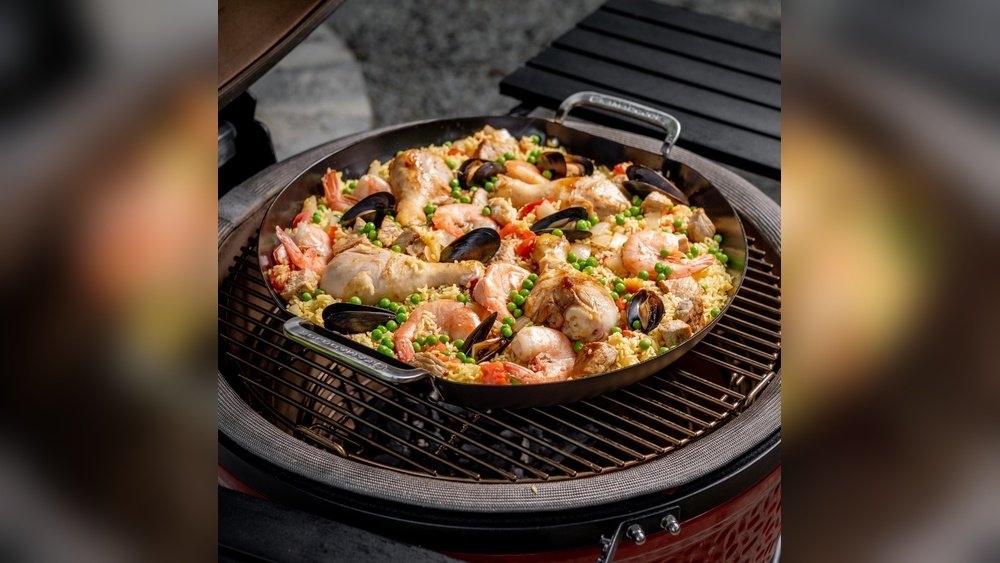 Kamado Recipes: Mouthwatering Dishes for Ultimate Grilling